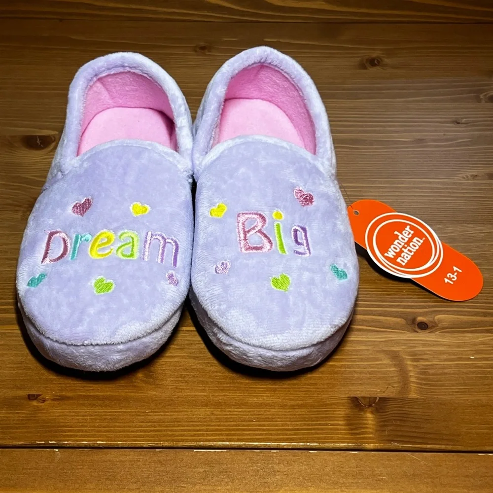 Dream Big Slippers Girls Size 13/1